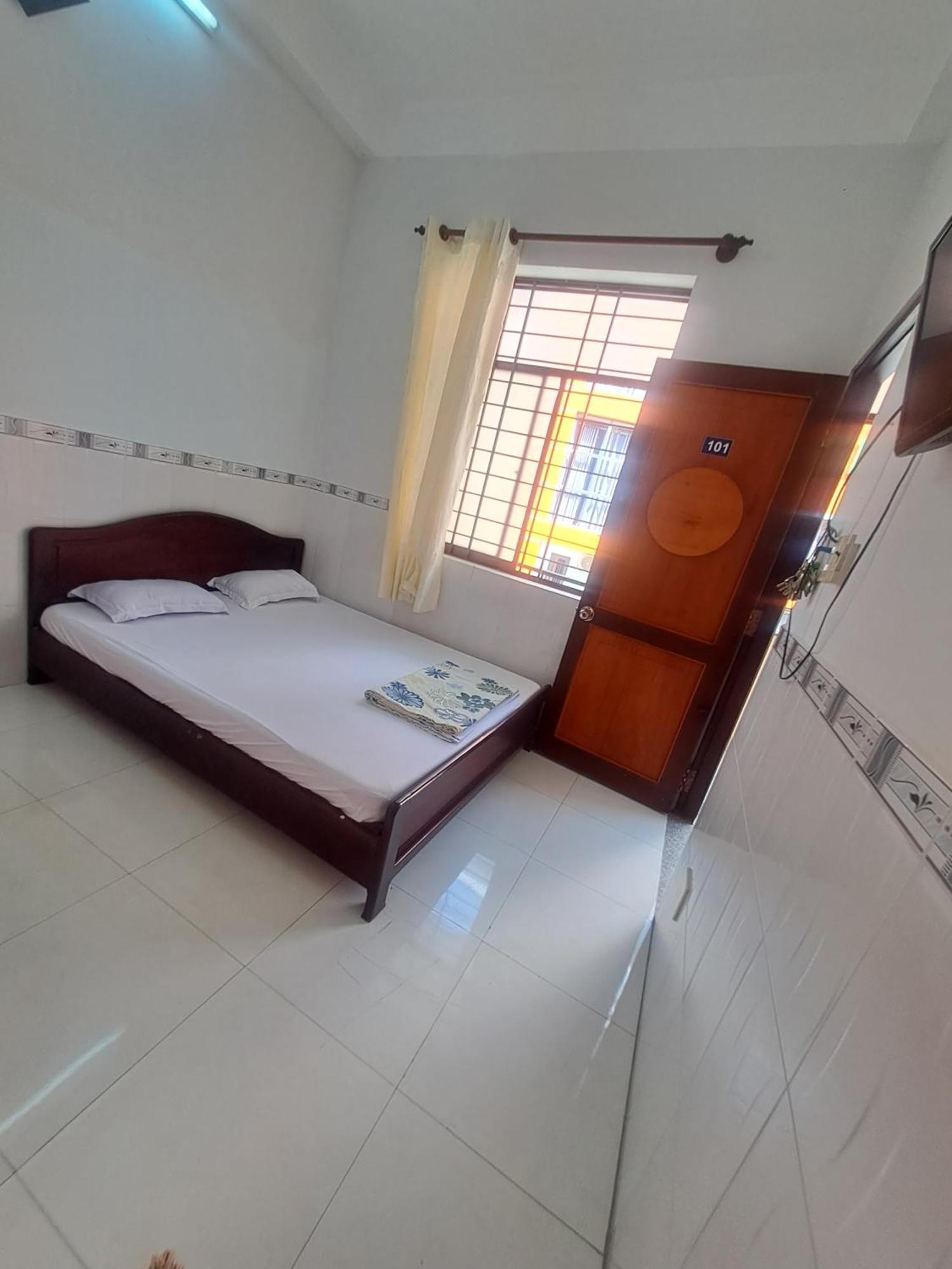 Nha Nghi Nam Phuong Bed & Breakfast Ha Tien Luaran gambar